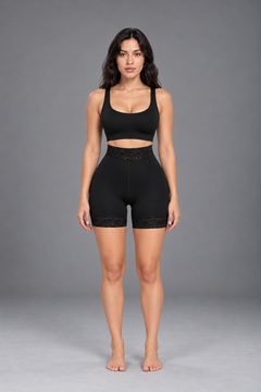 Black model view - front
