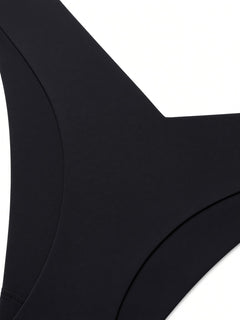 Black detail view - waistband